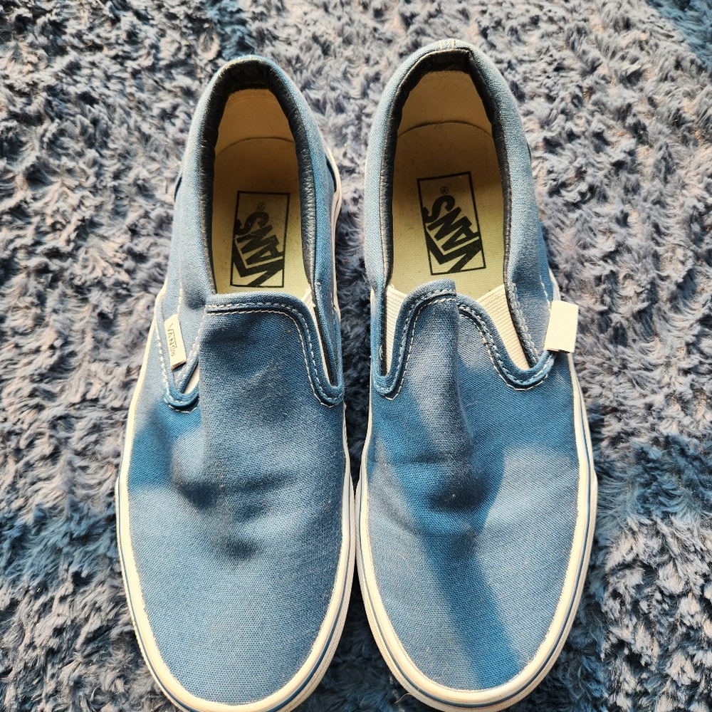 Navy canvas vans,